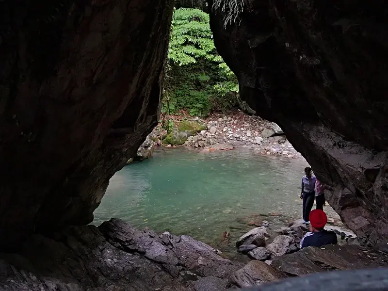 Jibhi Tour Package
